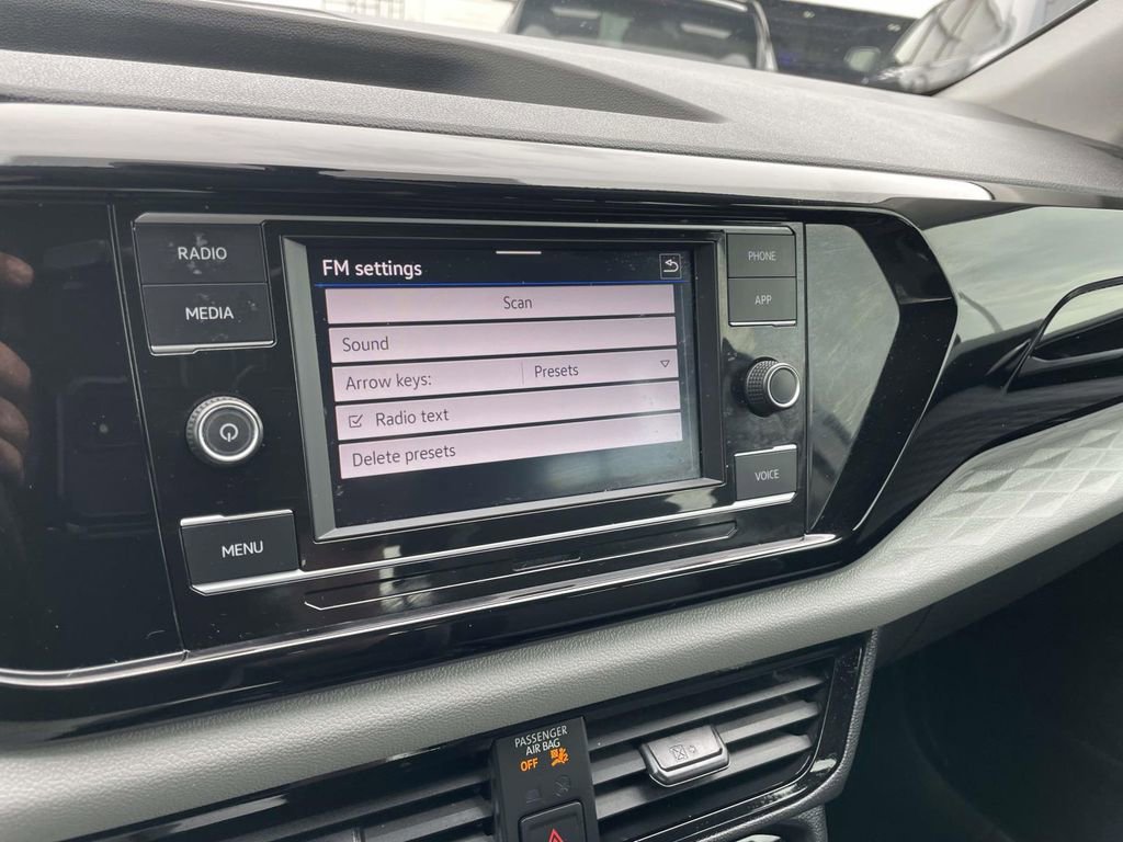 Used 2023 Volkswagen Taos S image 38