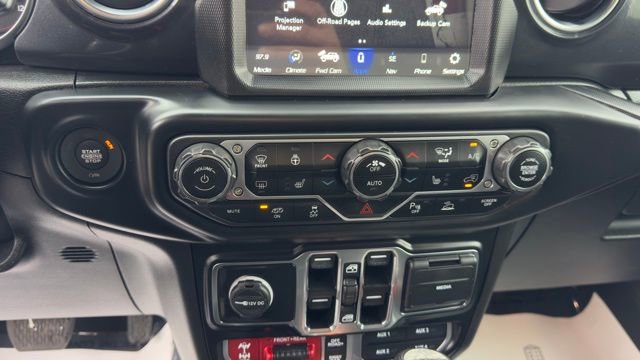 Used 2022 Jeep Wrangler Unlimited Rubicon w/ Xtreme Recon 35" Tire Package image 18