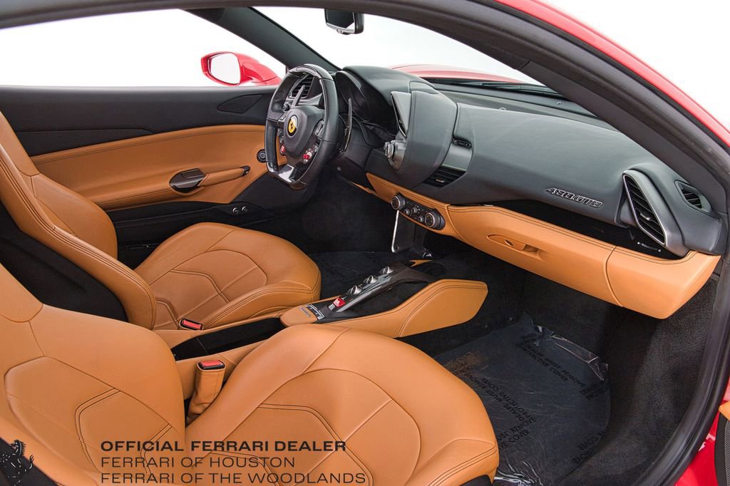 Used 2016 Ferrari 488 GTB image 16