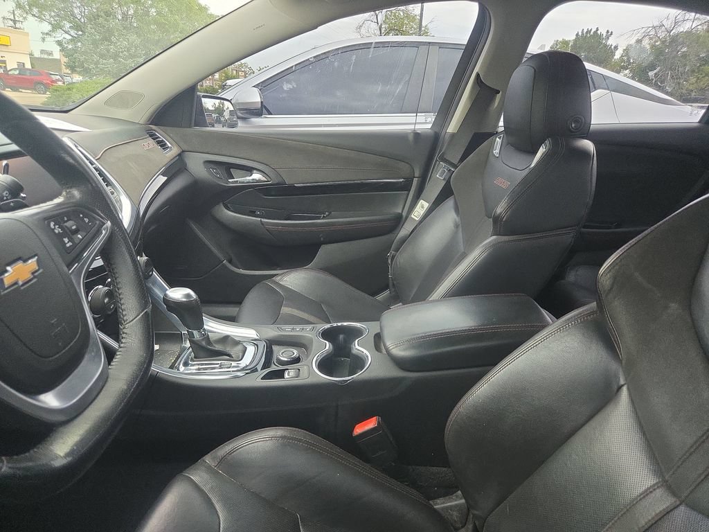 Used 2016 Chevrolet SS RWD image 10