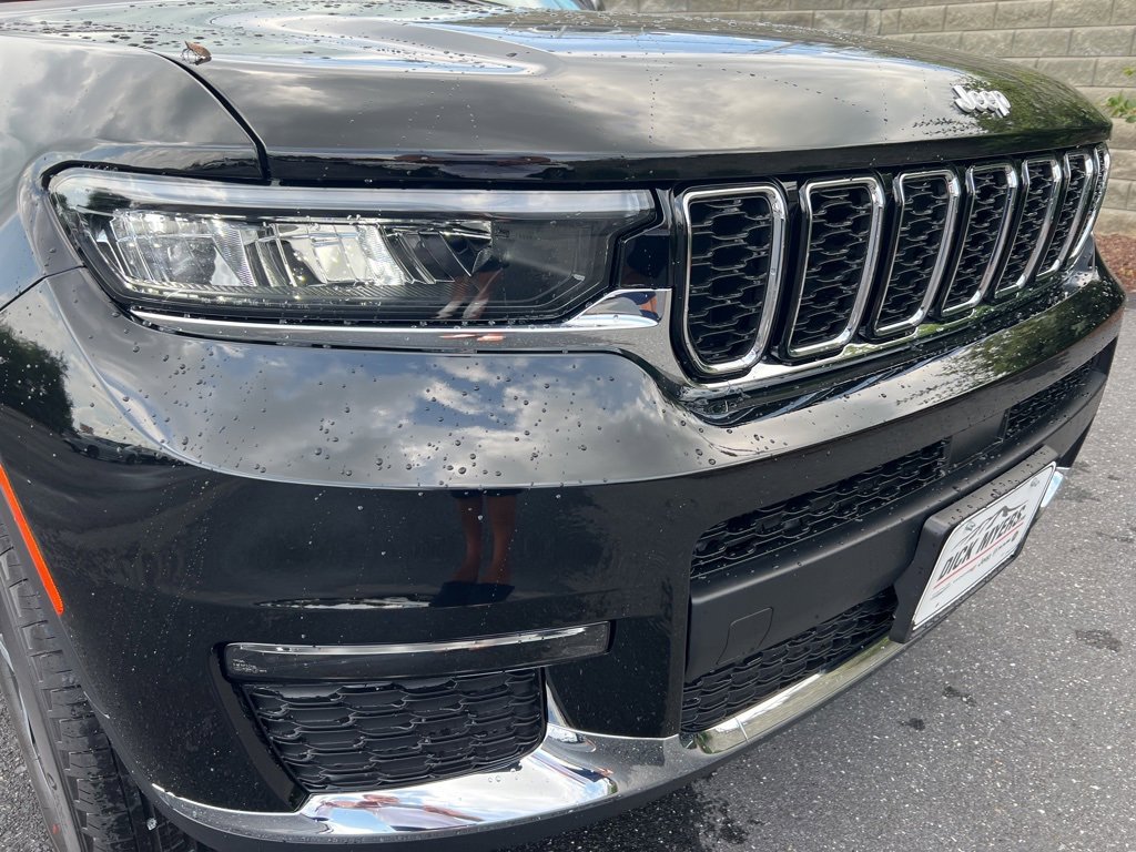 New 2025 Jeep Grand Cherokee L Limited image 5