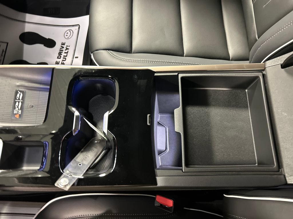 New 2026 Buick Enclave Avenir w/ Super Cruise Package AWD/4WD image 19