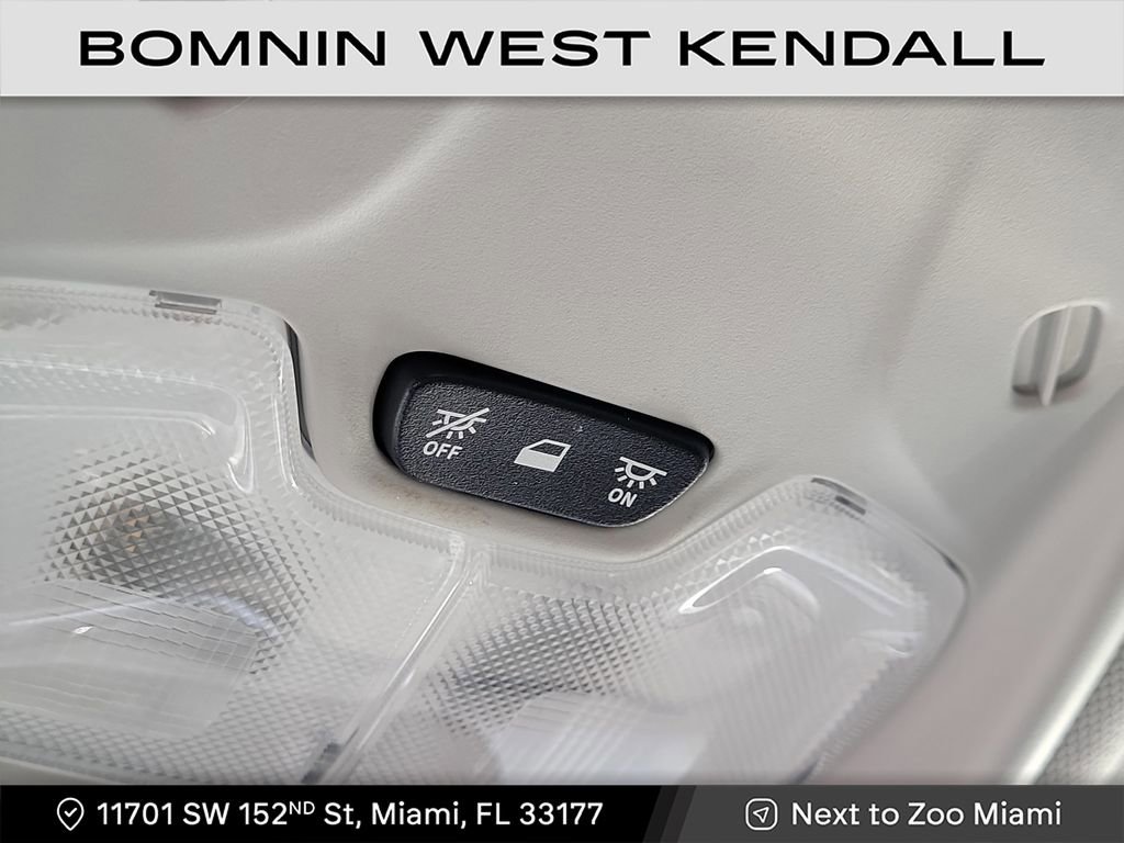 Used 2021 Chevrolet TrailBlazer LT w/ Convenience Package image 26