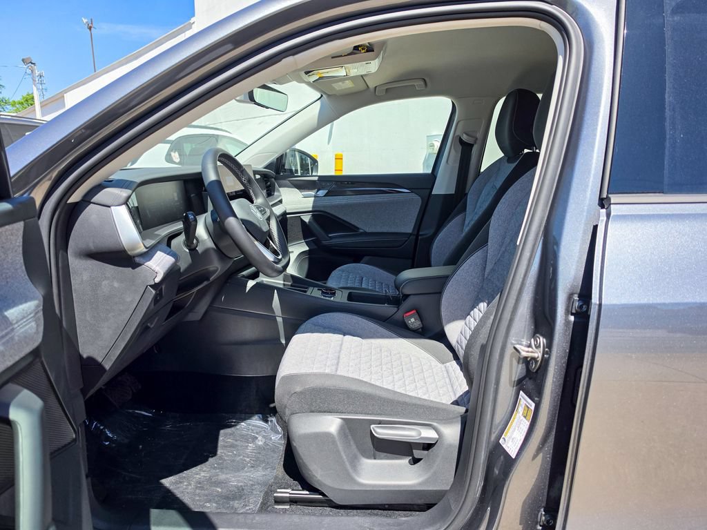 New 2026 Volkswagen Tiguan S AWD/4WD image 11