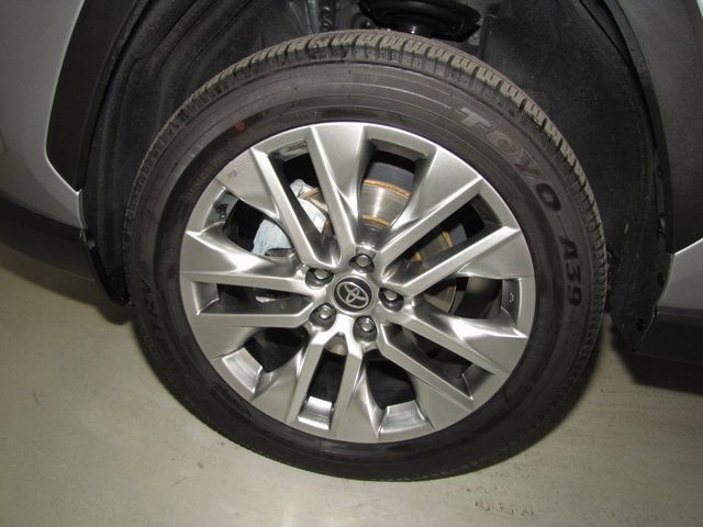Used 2024 Toyota RAV4 XLE Premium image 27
