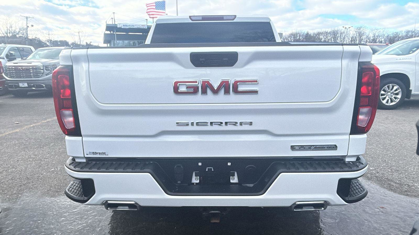 Used 2023 GMC Sierra 1500 Elevation w/ X31 Off-Road Package image 6