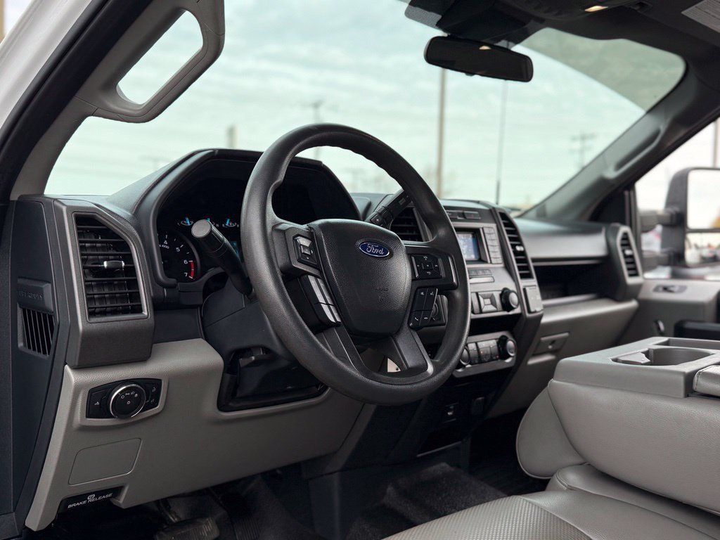 Used 2022 Ford F250 XL w/ Power Equipment Group AWD/4WD image 10