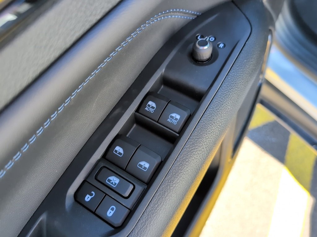 New 2026 Jeep Compass Limited image 21