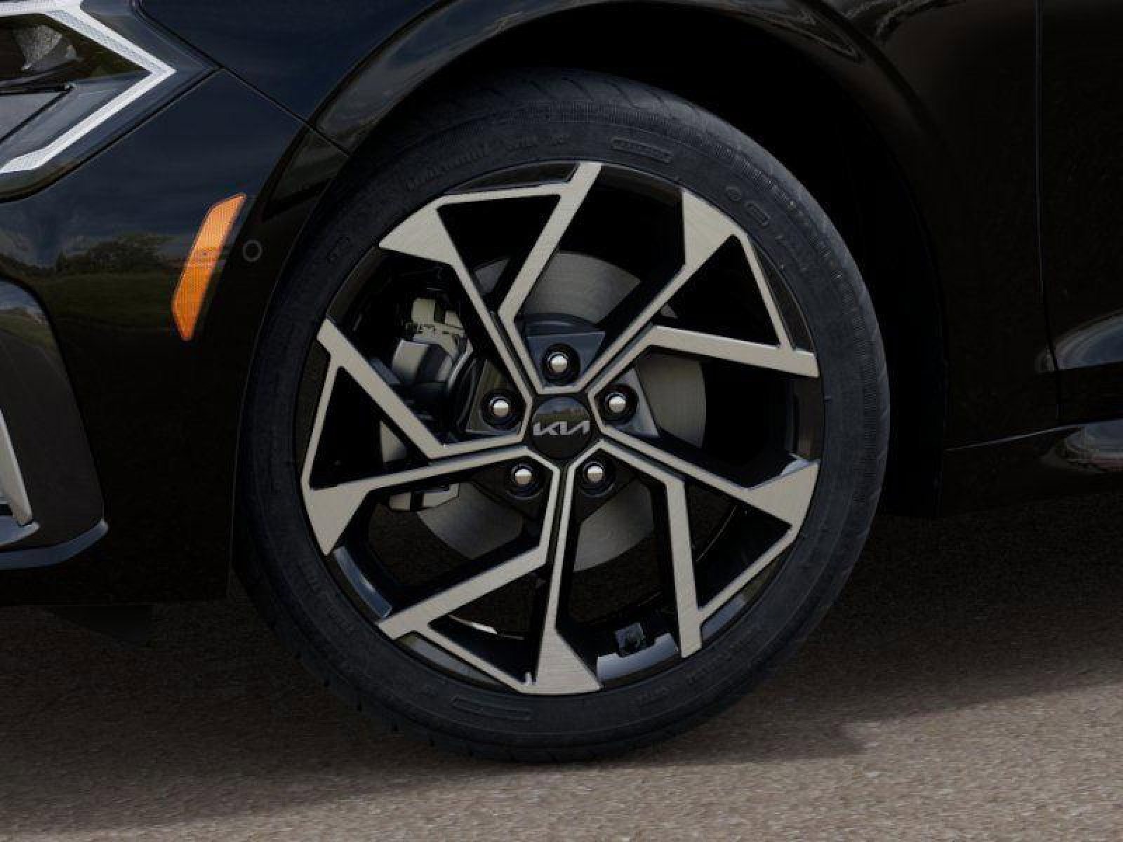 New 2025 Kia K5 EX image 12