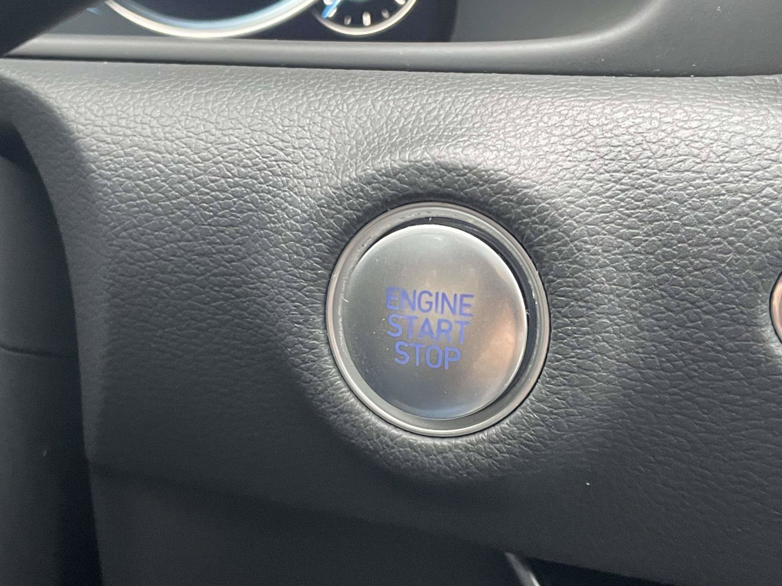 Used 2022 Hyundai Sonata Limited FWD image 12
