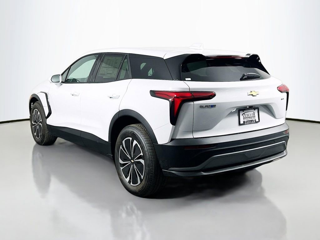 New 2026 Chevrolet Blazer EV LT image 7