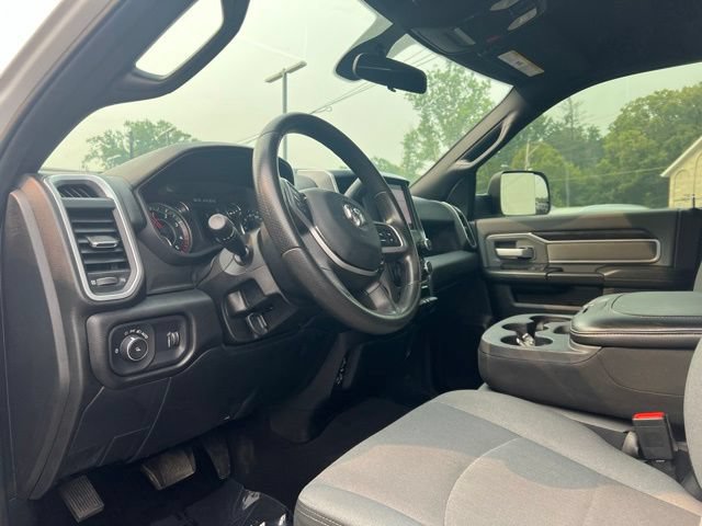 Used 2022 RAM 2500 Big Horn AWD/4WD image 2