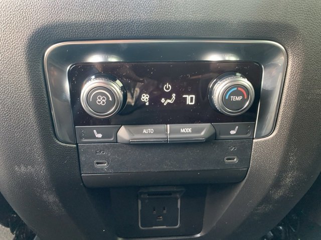 New 2026 GMC Yukon Denali image 10