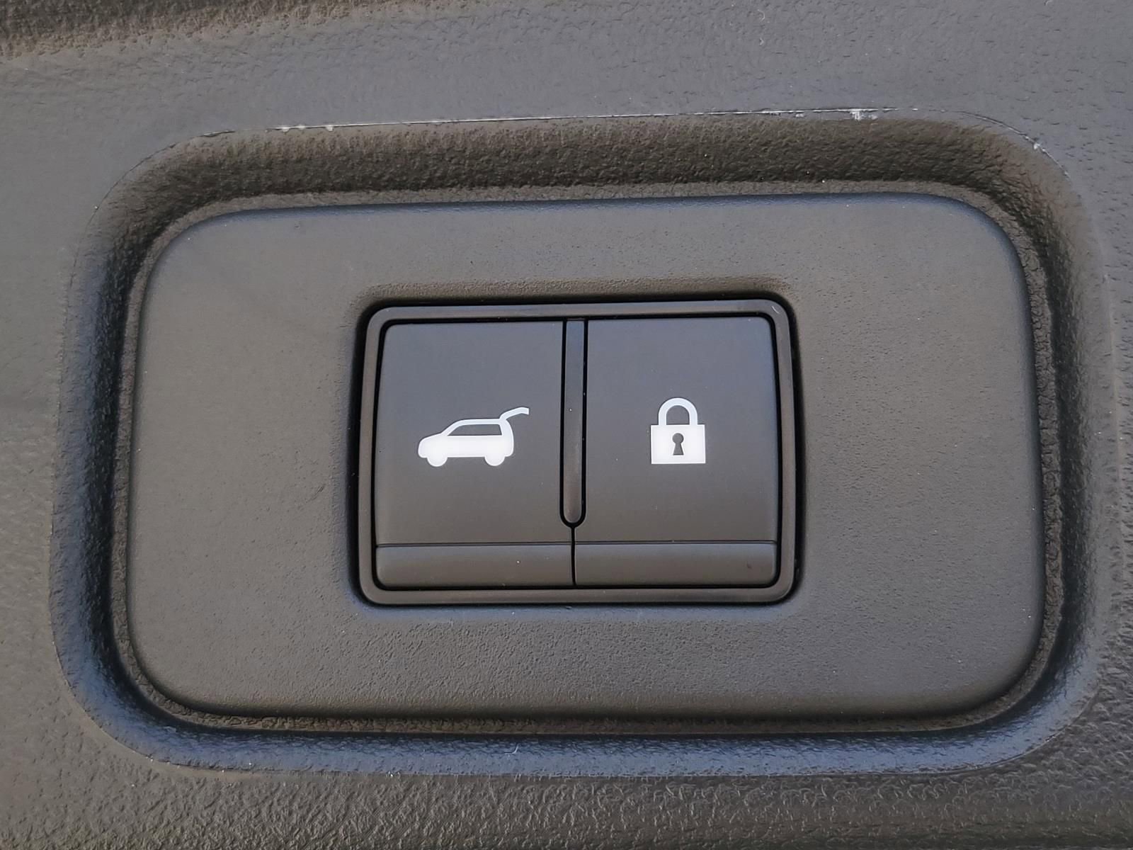New 2026 Nissan Pathfinder Platinum FWD image 16