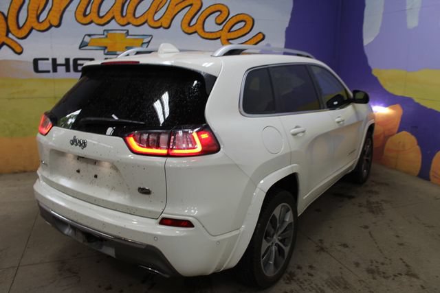 Used 2019 Jeep Cherokee Overland w/ Technology Group AWD/4WD image 8