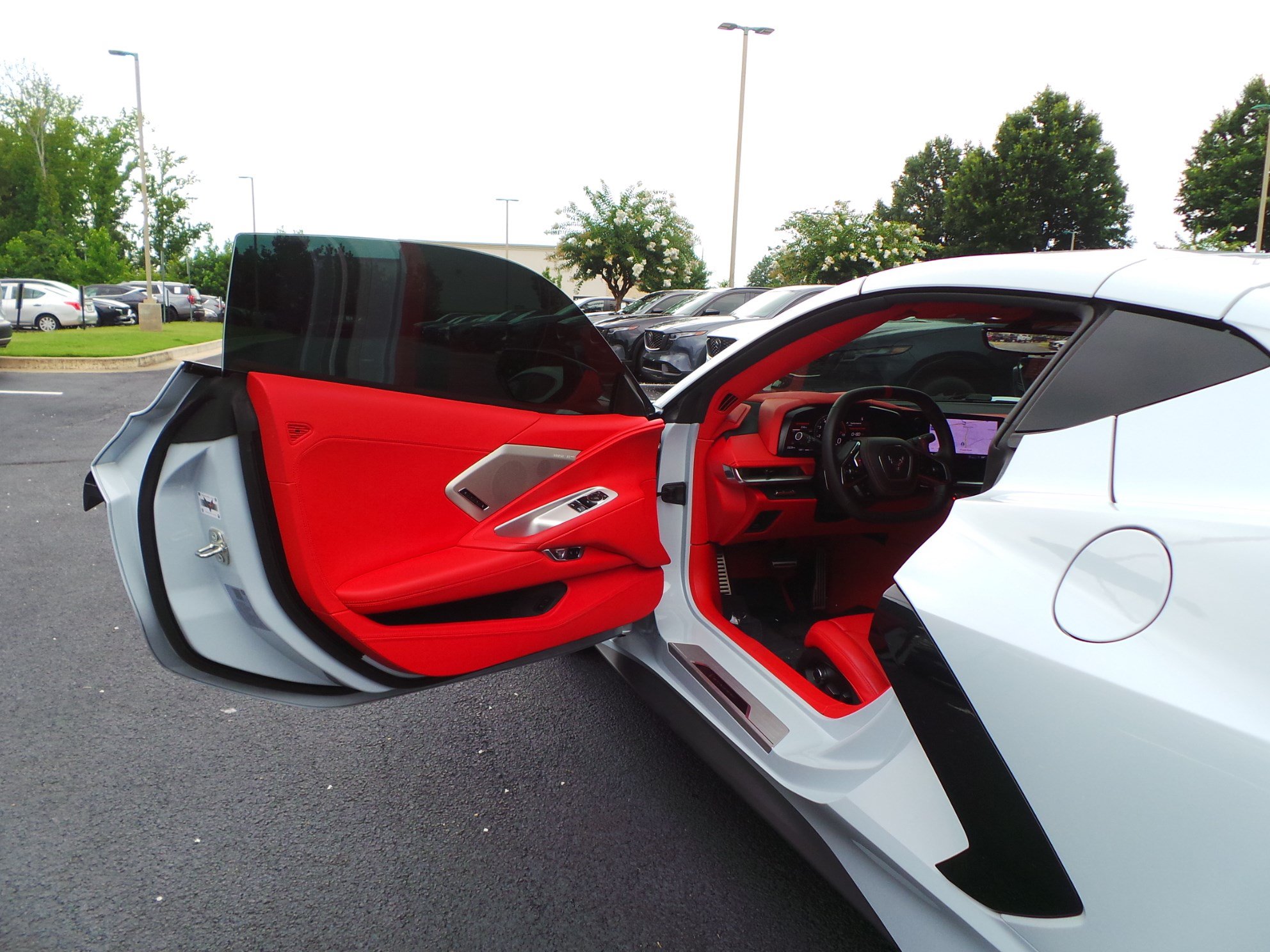 Used 2023 Chevrolet Corvette Stingray Premium Cpe w/ Z51 Performance Package RWD image 27