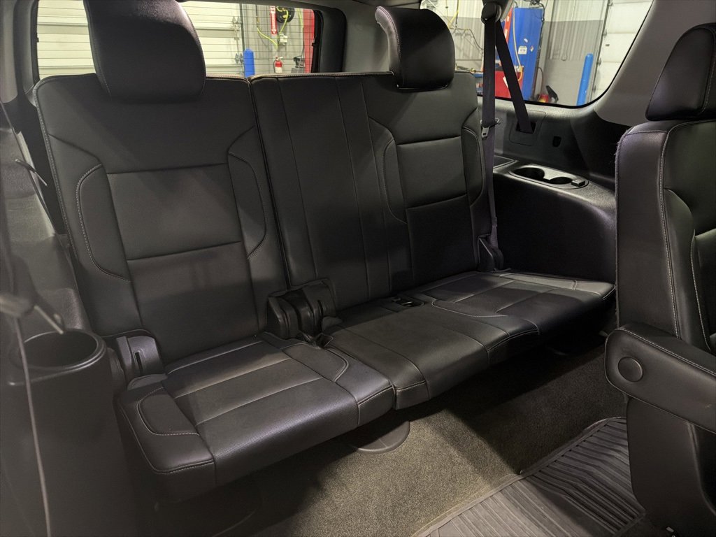 Used 2017 Chevrolet Suburban Premier image 41