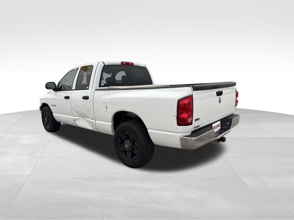 Used 2008 Dodge Ram 1500 Truck ST image 11