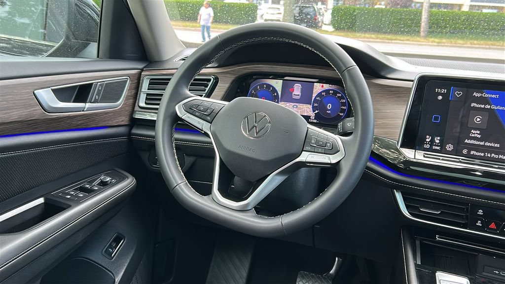 Used 2026 Volkswagen Atlas SEL AWD/4WD image 23