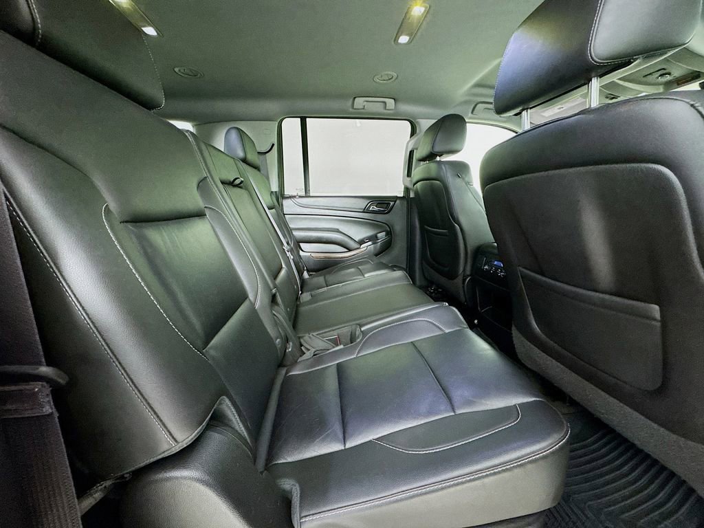 Used 2015 Chevrolet Suburban LT w/ Luxury Package image 36