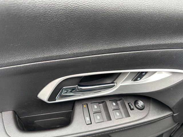 Used 2016 Chevrolet Equinox LTZ w/ Enhanced Convenience Package AWD/4WD image 13