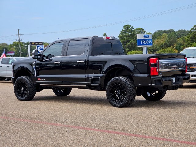 New 2026 Ford F250 Platinum w/ Platinum Plus Package AWD/4WD image 3
