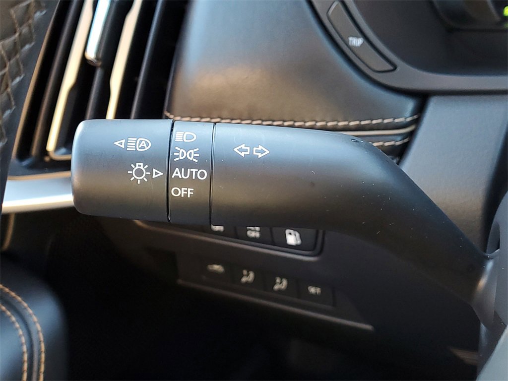 Used 2025 MAZDA CX-70 Plug-In Hybrid w/ Premium Plus image 22