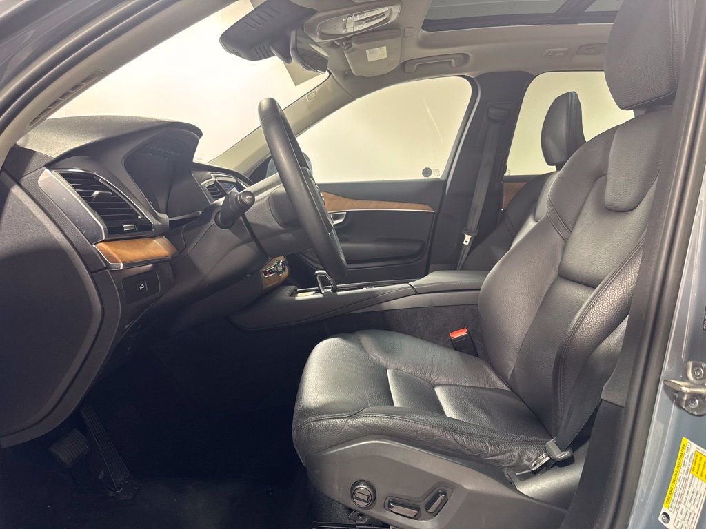 Certified 2023 Volvo XC90 B6 Plus w/ Protection Package Premier AWD/4WD image 19