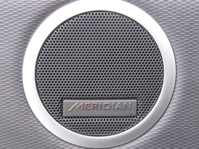 Used 2023 Land Rover Discovery S R-Dynamic AWD/4WD image 40