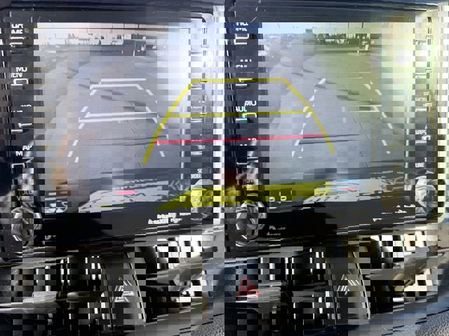 Used 2021 Toyota RAV4 XLE w/ Convenience Package image 11