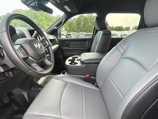 New 2026 RAM 5500 Tradesman AWD/4WD image 12