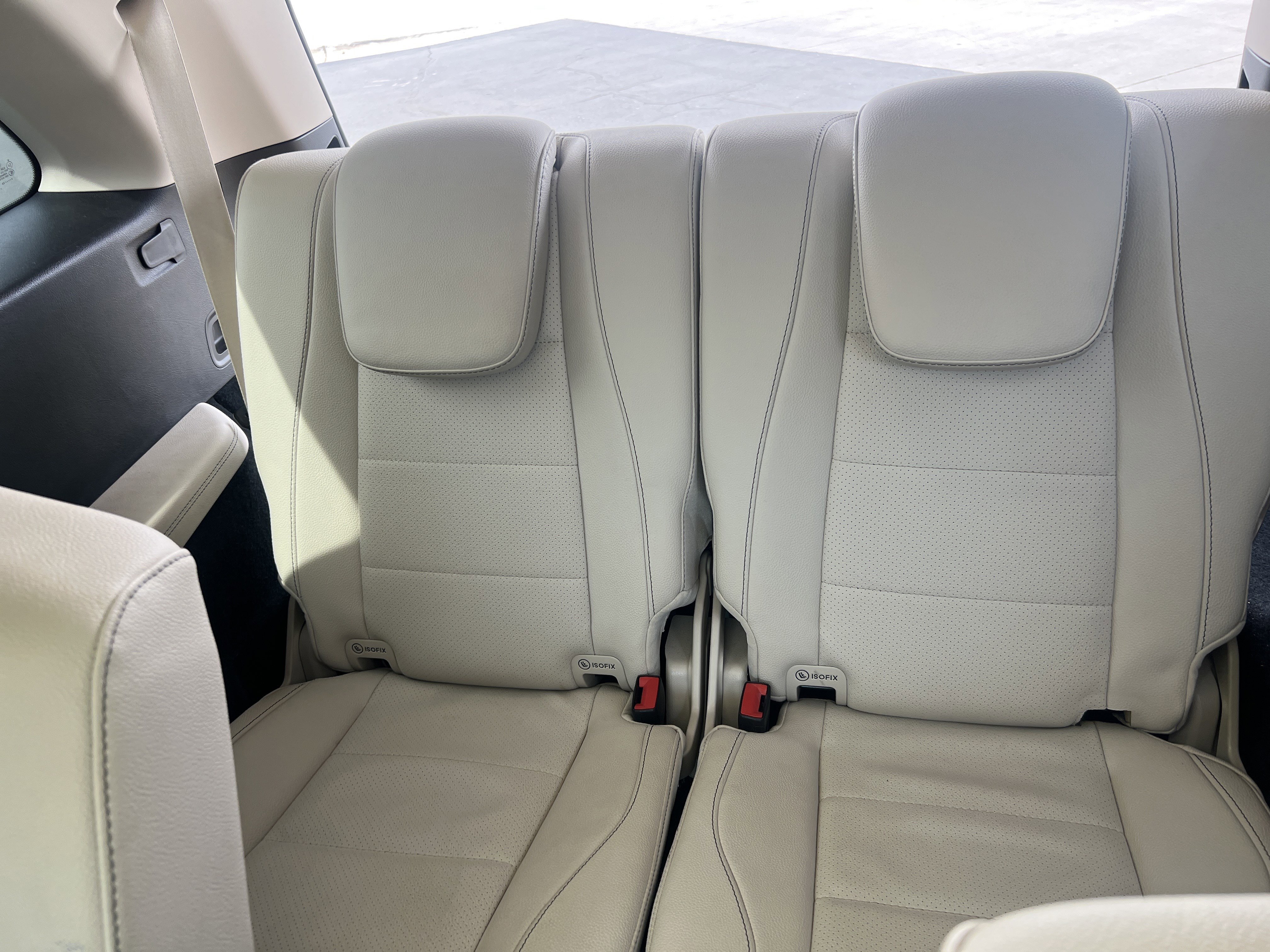 Used 2023 Mercedes-Benz GLS 450 450 image 32