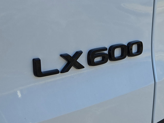 New 2026 Lexus LX 600 4WD w/ Luxury Package image 19