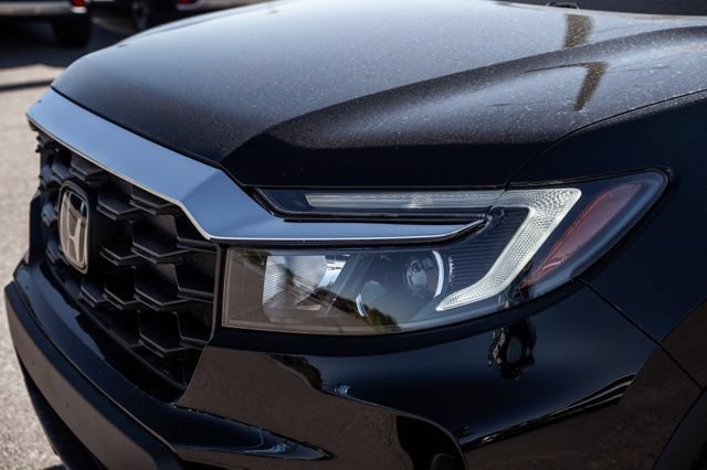 Used 2023 Honda Passport EX-L image 13