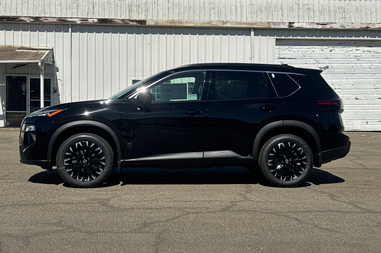 New 2026 Nissan Rogue Dark Armor FWD image 9