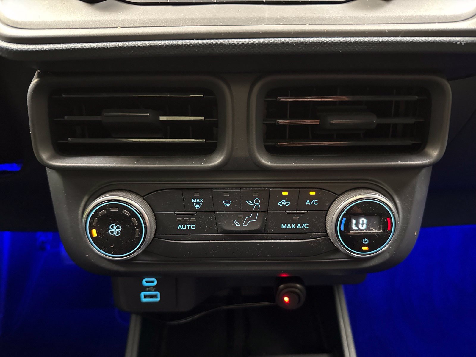 Used 2022 Ford Maverick XL FWD image 25