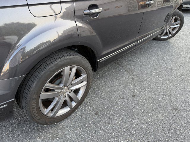 Used 2010 Audi Q7 TDI Prestige AWD/4WD image 28