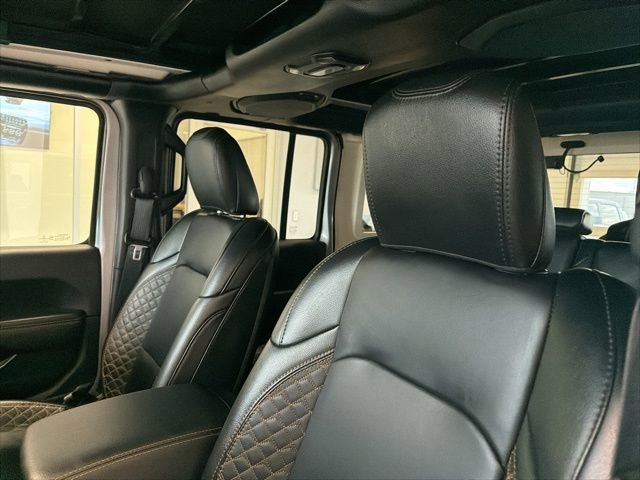 Used 2021 Jeep Wrangler Unlimited Sahara AWD/4WD image 14