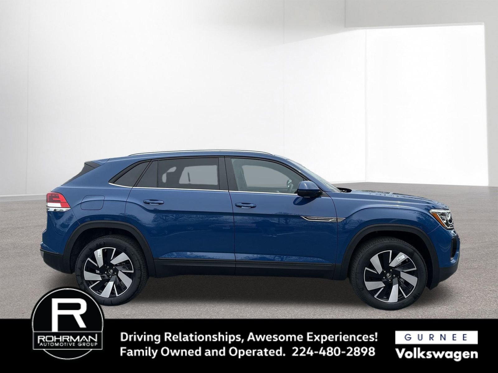 New 2025 Volkswagen Atlas Cross Sport SE image 11