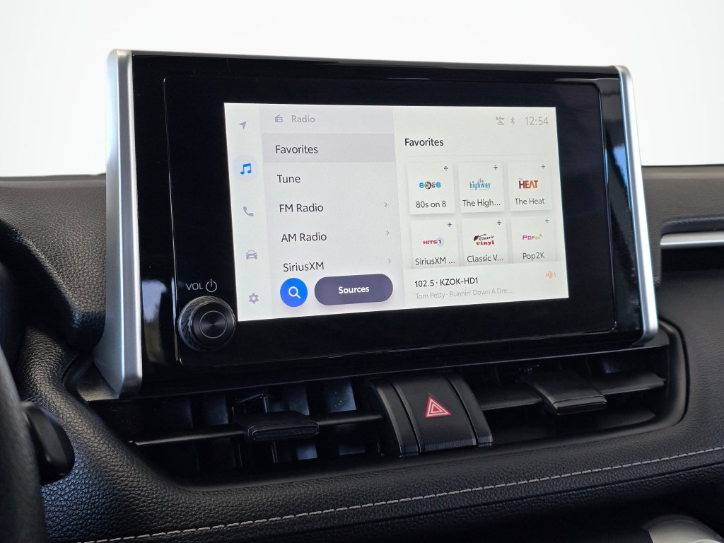Certified 2025 Toyota RAV4 XLE AWD/4WD image 24