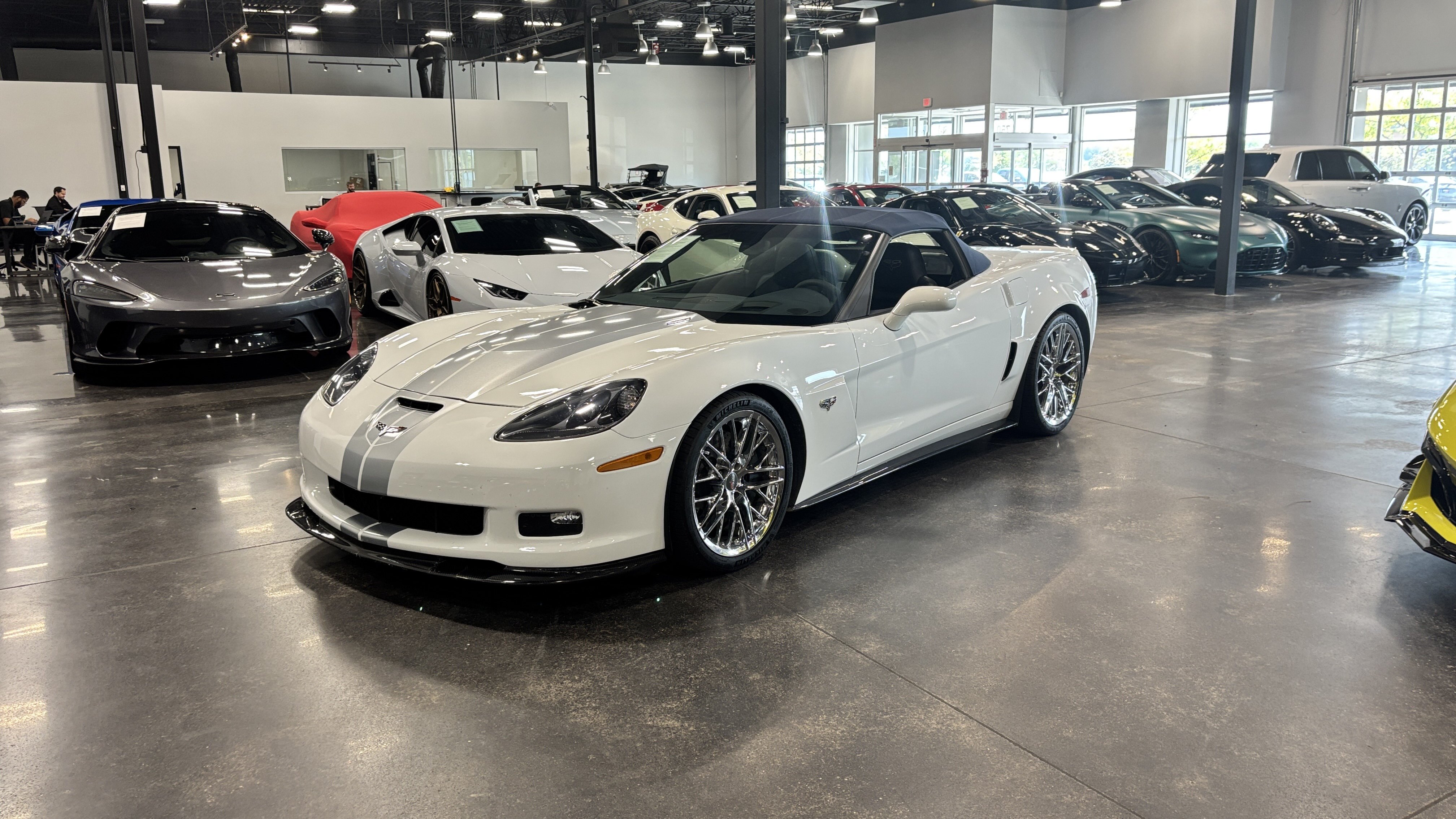 Used 2013 Chevrolet Corvette 427 w/ 1SC Preferred Equipment Group RWD image 3
