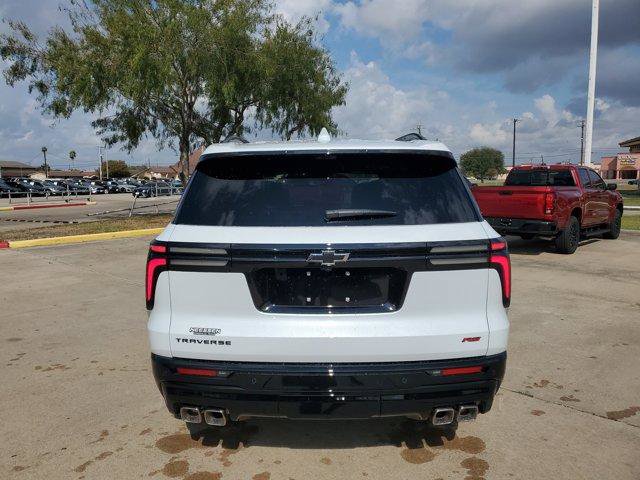 New 2026 Chevrolet Traverse RS image 6