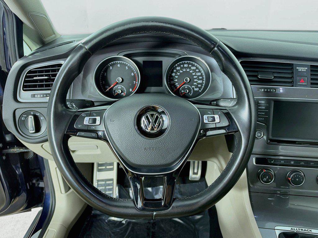Used 2017 Volkswagen Golf Alltrack S AWD/4WD image 11