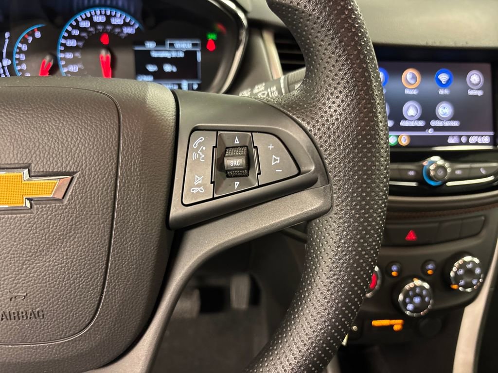 Certified 2020 Chevrolet Trax LS w/ Tint and Cruise Package image 32