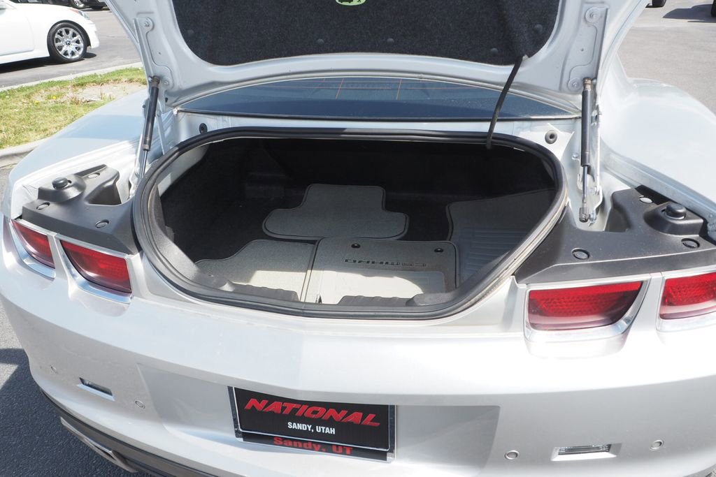 Used 2011 Chevrolet Camaro SS image 15