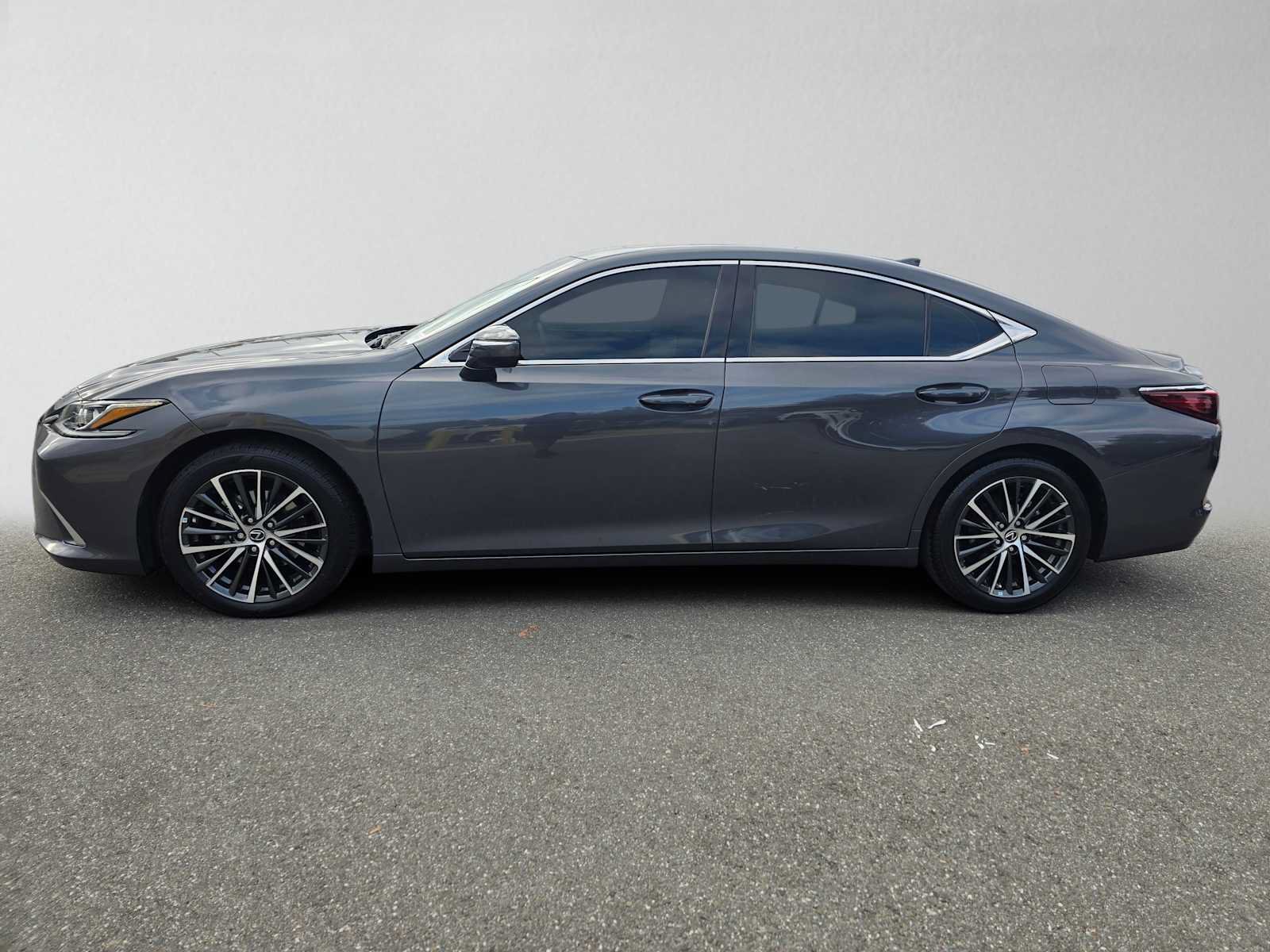 Certified 2023 Lexus ES 350 w/ Premium Package FWD image 6