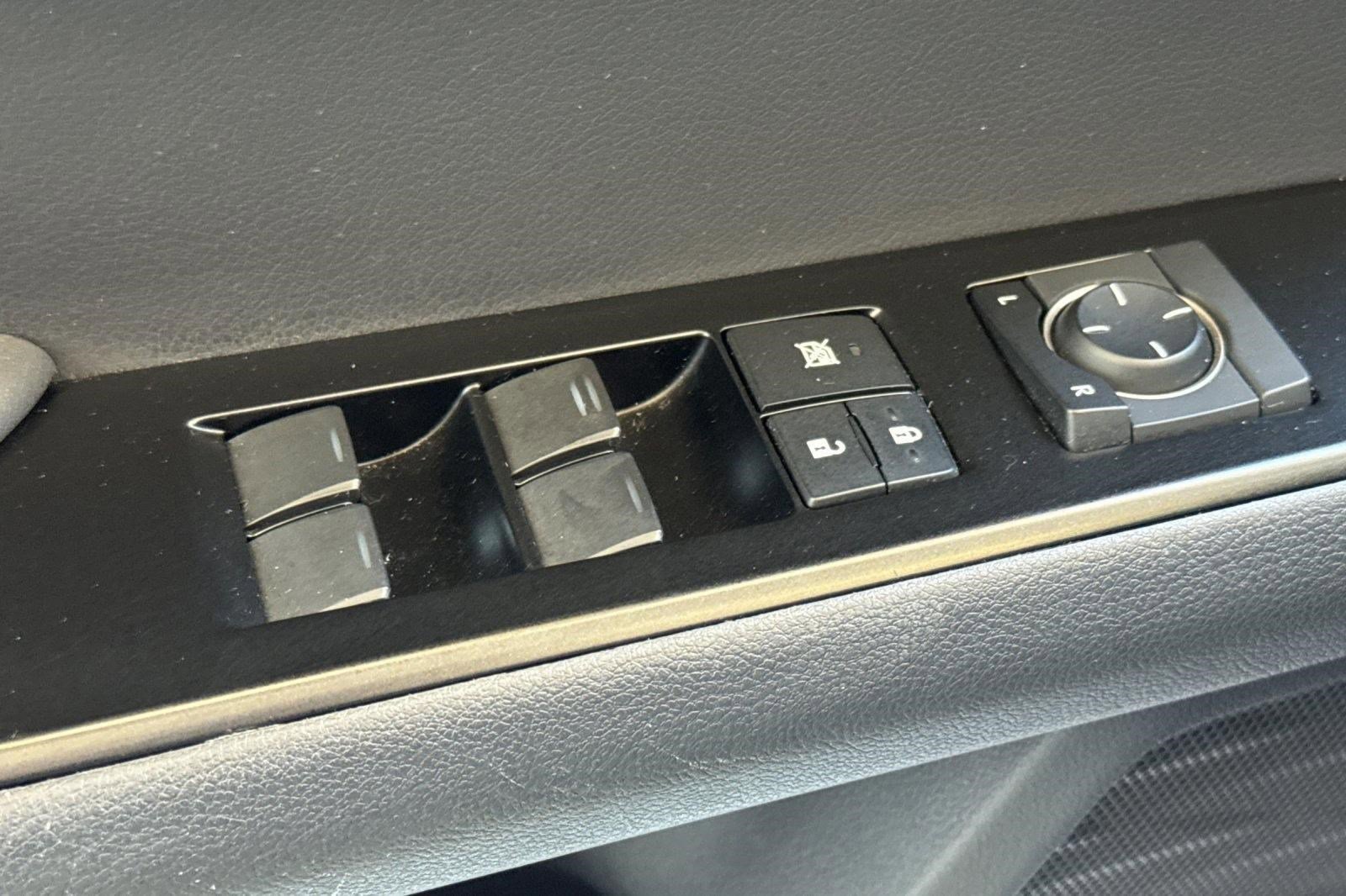 Certified 2024 Lexus UX 250h F Sport FWD image 14