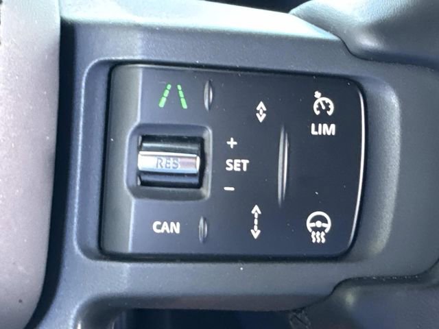 Used 2023 Land Rover Defender 110 X-Dynamic SE image 29