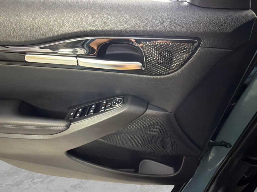 Used 2024 Kia Seltos S FWD image 25