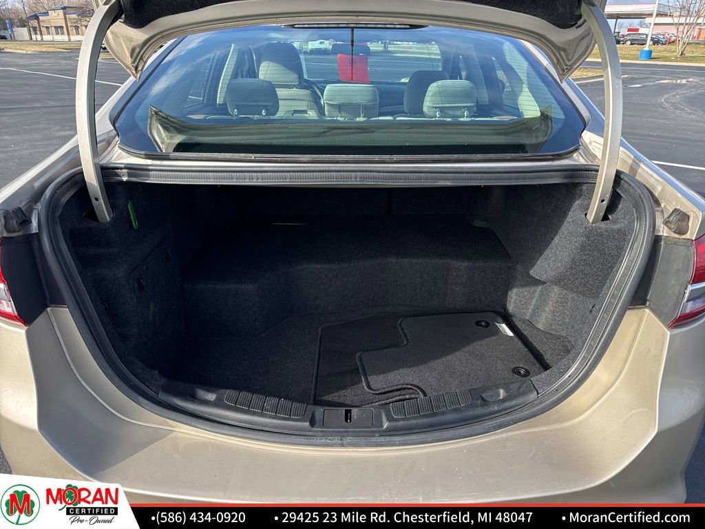 Used 2017 Ford Fusion S image 24